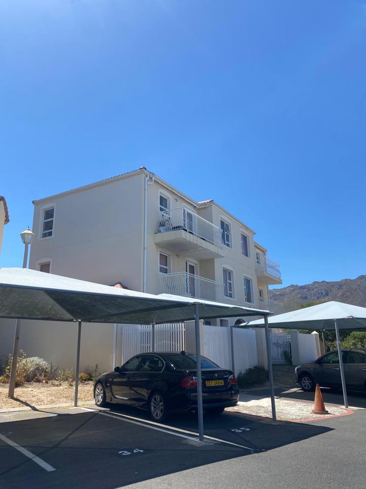 2 Bedroom Property for Sale in Fairview Golf Estate Western Cape